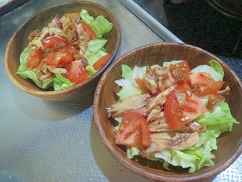 チキンとトマトのサラダ